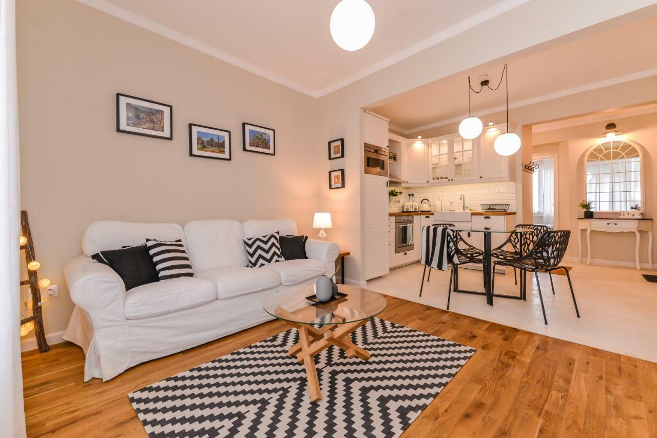 סופיה Cо́Coellie - Aesthetic 2Bd Apt Near National Palace By Flat Mаnager מראה חיצוני תמונה