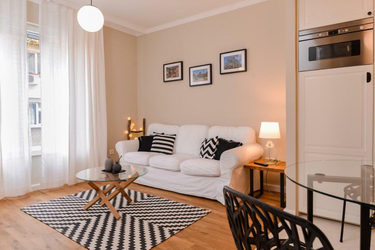 סופיה Cо́Coellie - Aesthetic 2Bd Apt Near National Palace By Flat Mаnager מראה חיצוני תמונה