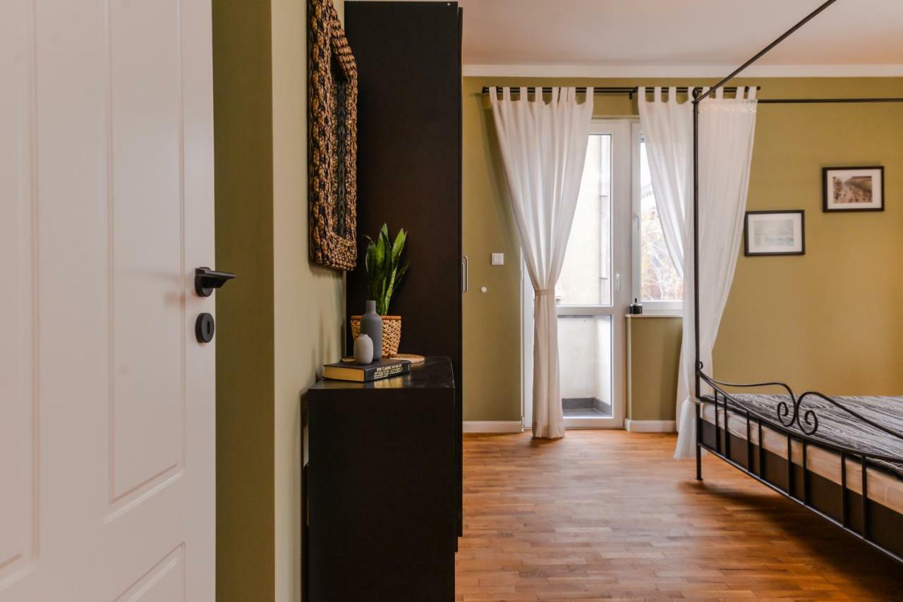 סופיה Cо́Coellie - Aesthetic 2Bd Apt Near National Palace By Flat Mаnager מראה חיצוני תמונה